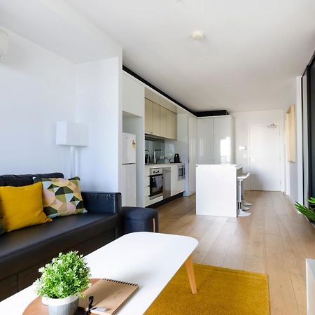 2Br Cbd Pad, City Views, Free Parking, Pool, Gym Melbourne Exterior foto